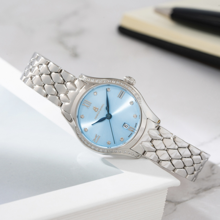 Дамски ръчен часовник с кварцов механизъм - корпус от Стомана - Стоманена верижка - цвят Син