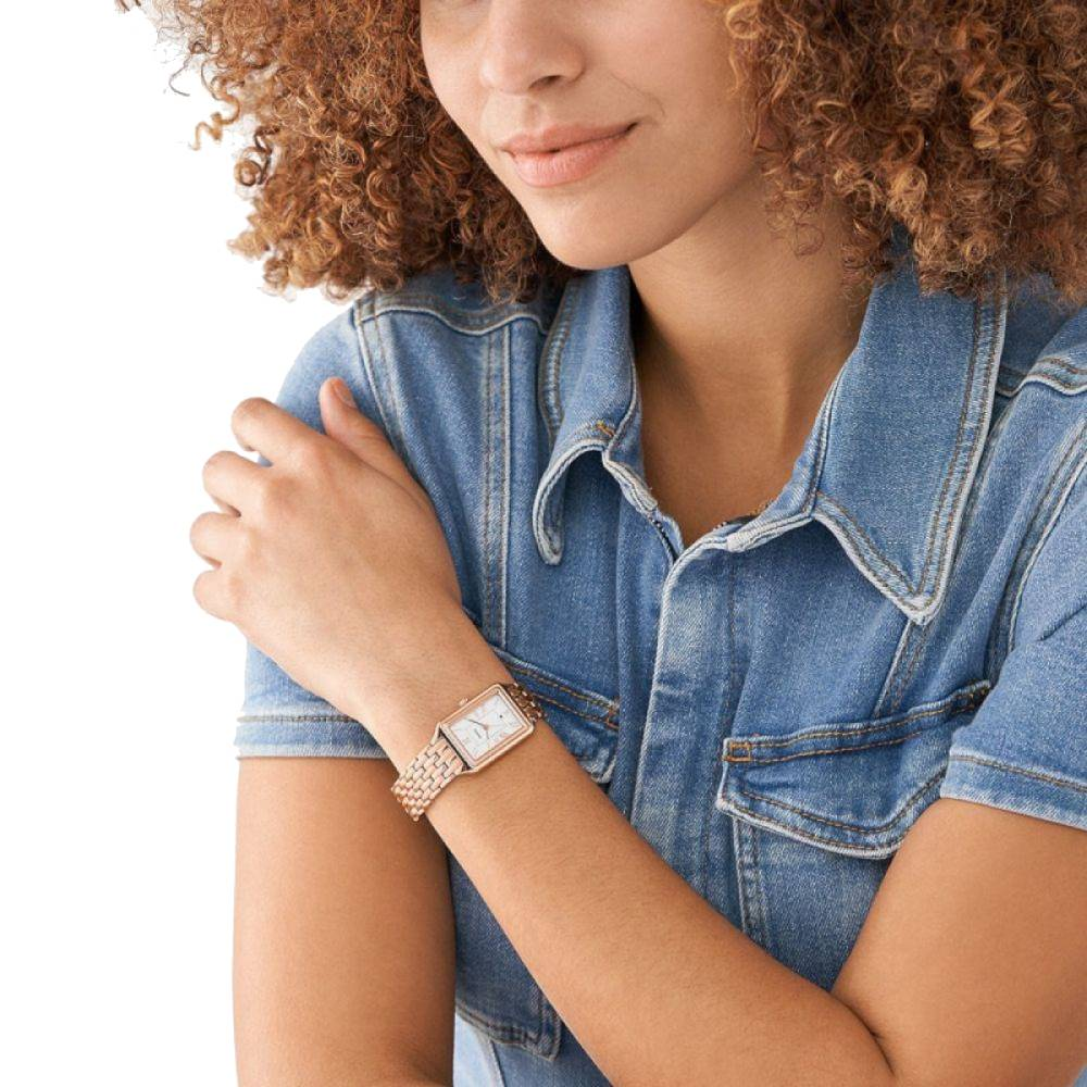 Дамски ръчен часовник с кварцов механизъм - Стоманена верижка - цвят Бял