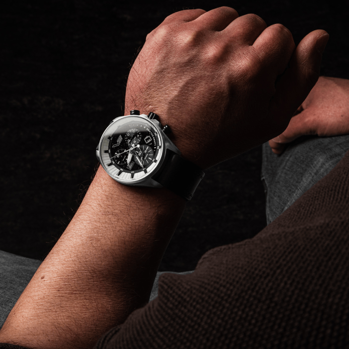 Мъжки ръчен часовник с кварцов механизъм - корпус от Стомана - Естествена кожа - цвят Черен Черен